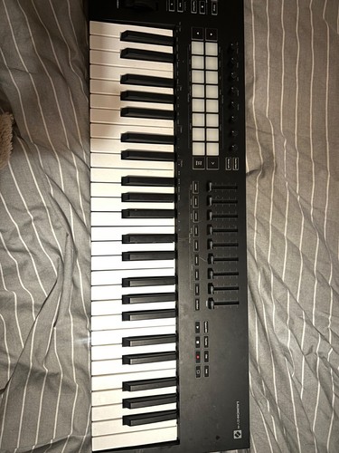 Novation launch key - , 49